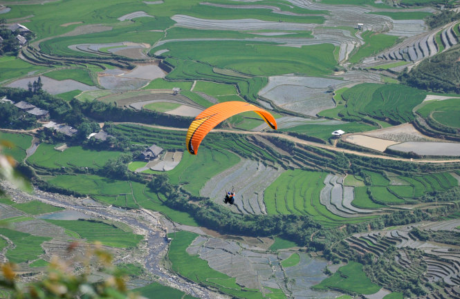 Festival dù lượn Khau Phạ Festival dù lượn Khau Phạ